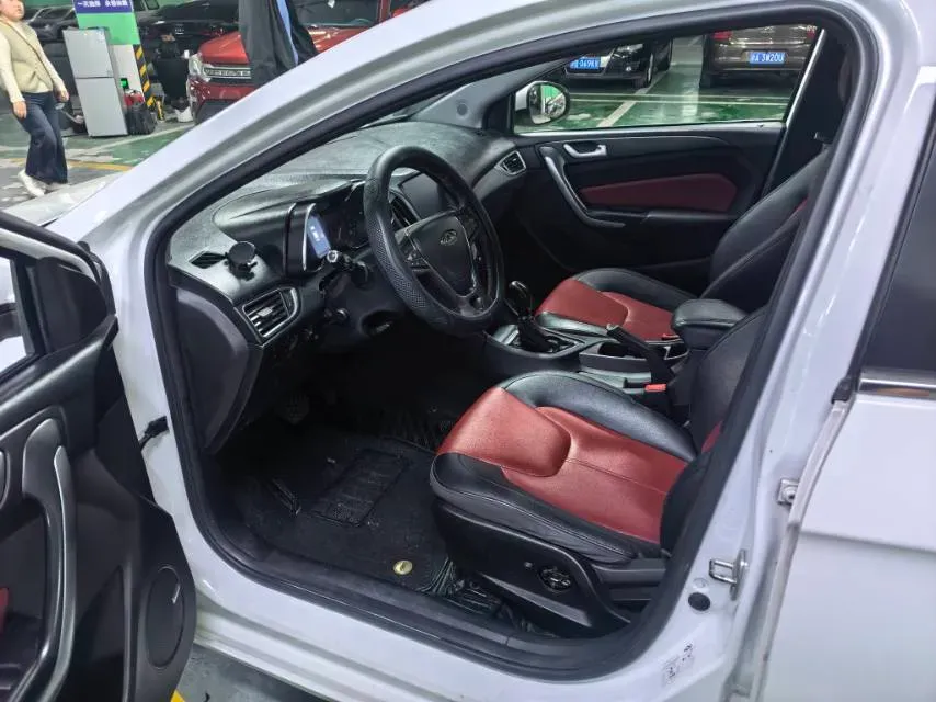 2017 Chery Arrizo 5 1.5T 147HP L4 CVT,autocango,china used car exporter,china ev exporter,chinese used car exporter,chinese used ev exporter