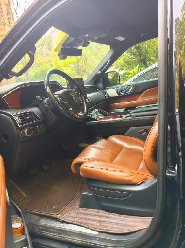 2018 Lincoln Navigator 3.5T 415HP V6 10AT,autocango,china used car exporter,china ev exporter,chinese used car exporter,chinese used ev exporter
