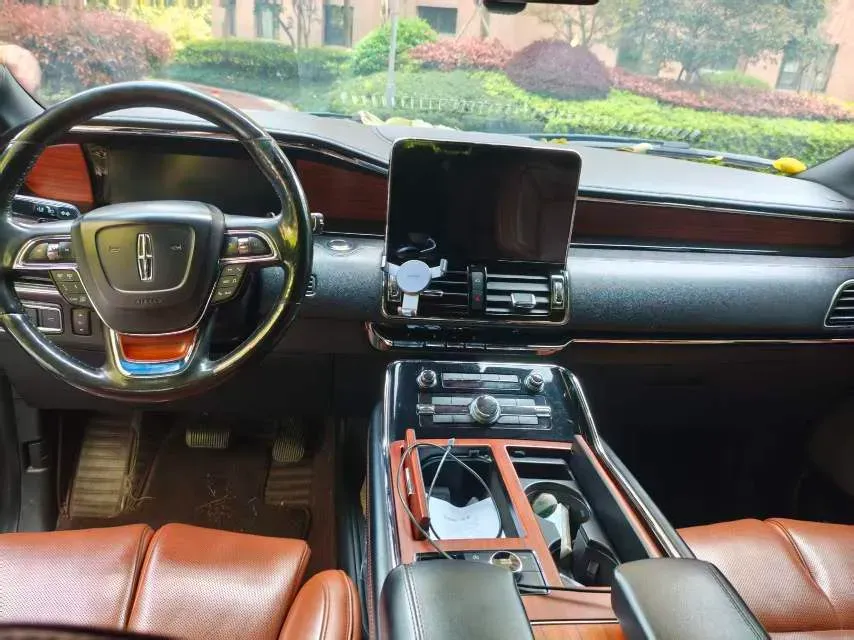 2018 Lincoln Navigator 3.5T 415HP V6 10AT,autocango,china used car exporter,china ev exporter,chinese used car exporter,chinese used ev exporter
