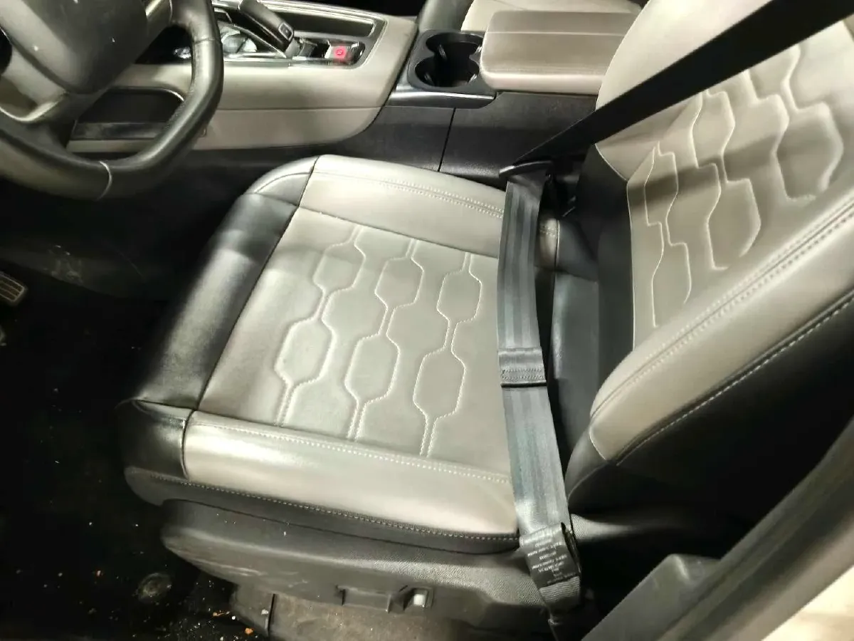 2019 Citroen C5 Aircross 1.6T 170HP L4 6AT,autocango,china used car exporter,china ev exporter,chinese used car exporter,chinese used ev exporter