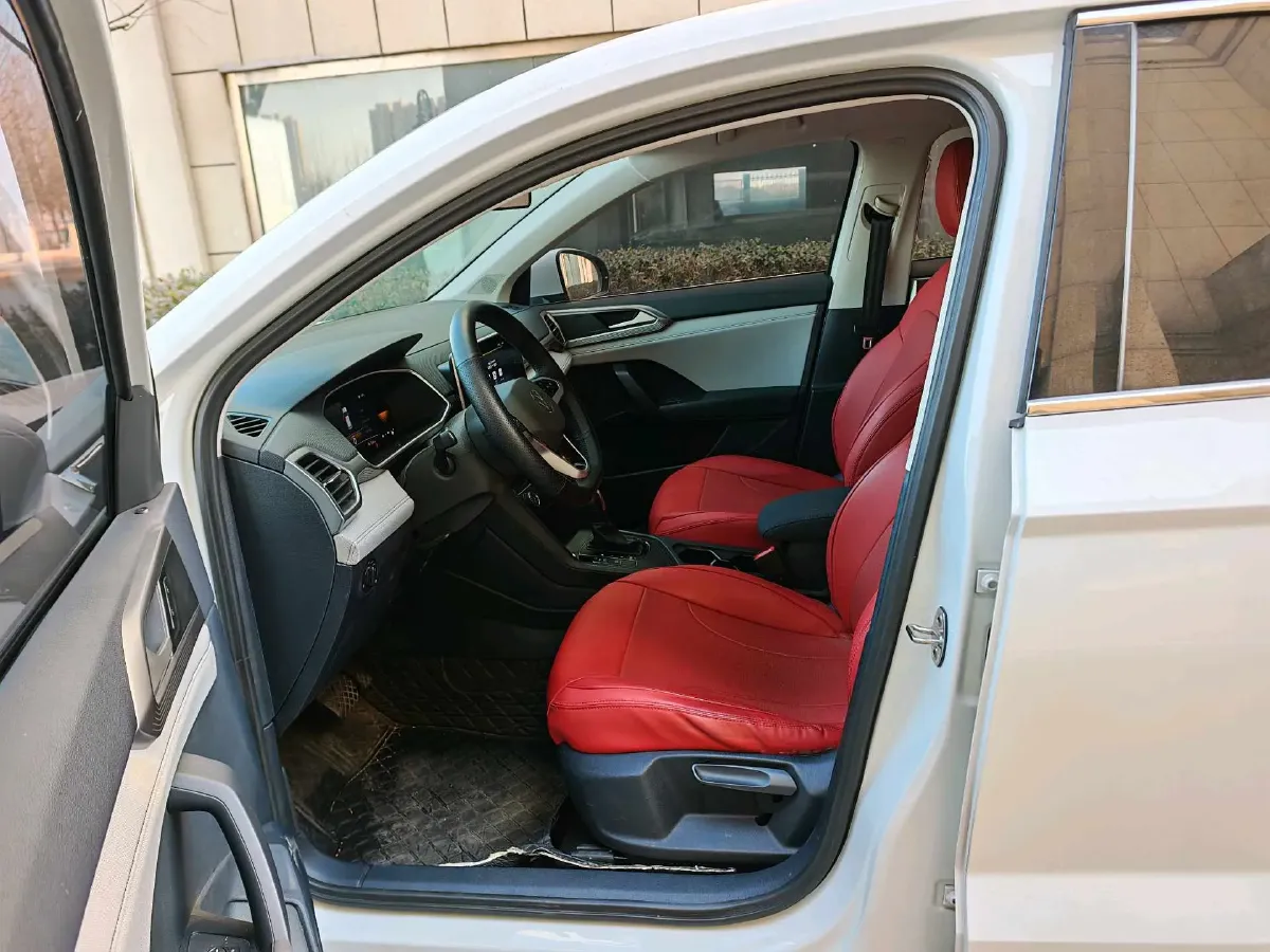 2023 Volkswagen Tharu 1.5T 160HP L4 7DCT,autocango,china used car exporter,china ev exporter,chinese used car exporter,chinese used ev exporter