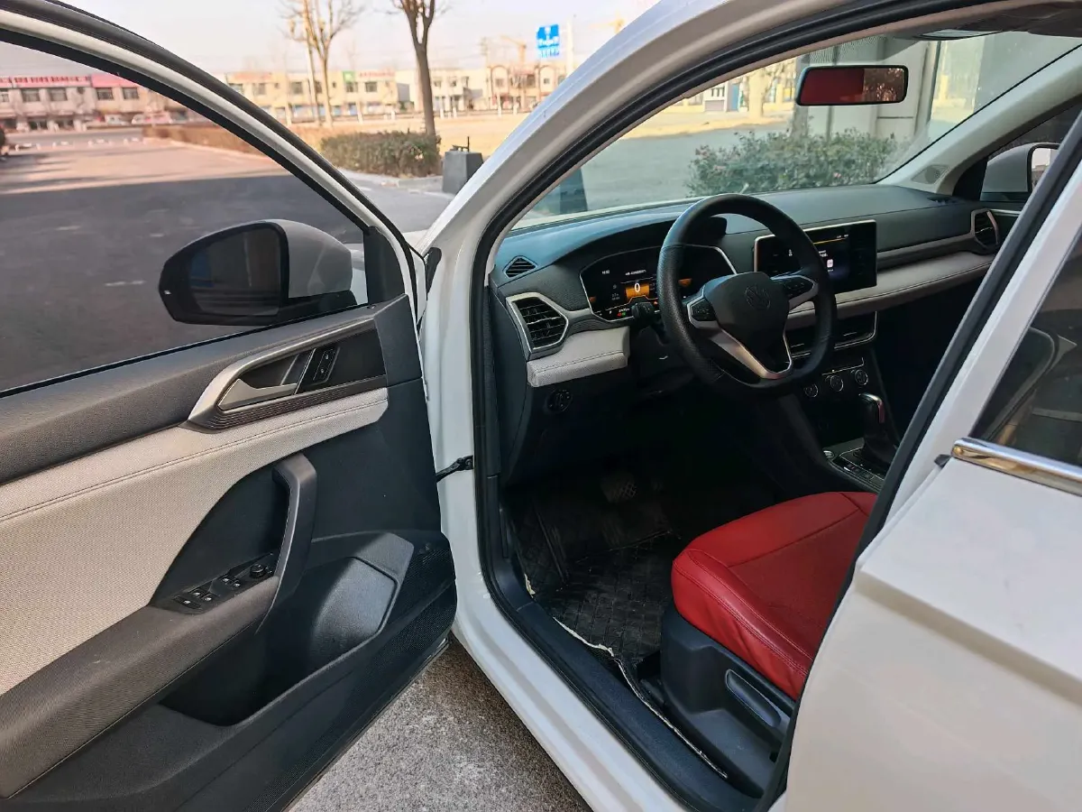 2023 Volkswagen Tharu 1.5T 160HP L4 7DCT,autocango,china used car exporter,china ev exporter,chinese used car exporter,chinese used ev exporter