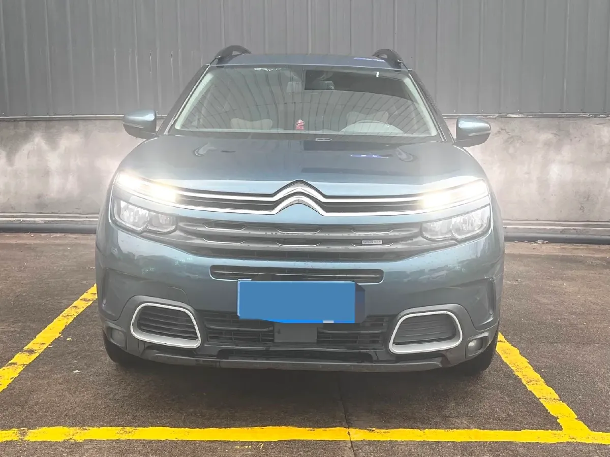 2019 Citroen C5 Aircross 1.6T 170HP L4 6AT,autocango,china used car exporter,china ev exporter,chinese used car exporter,chinese used ev exporter