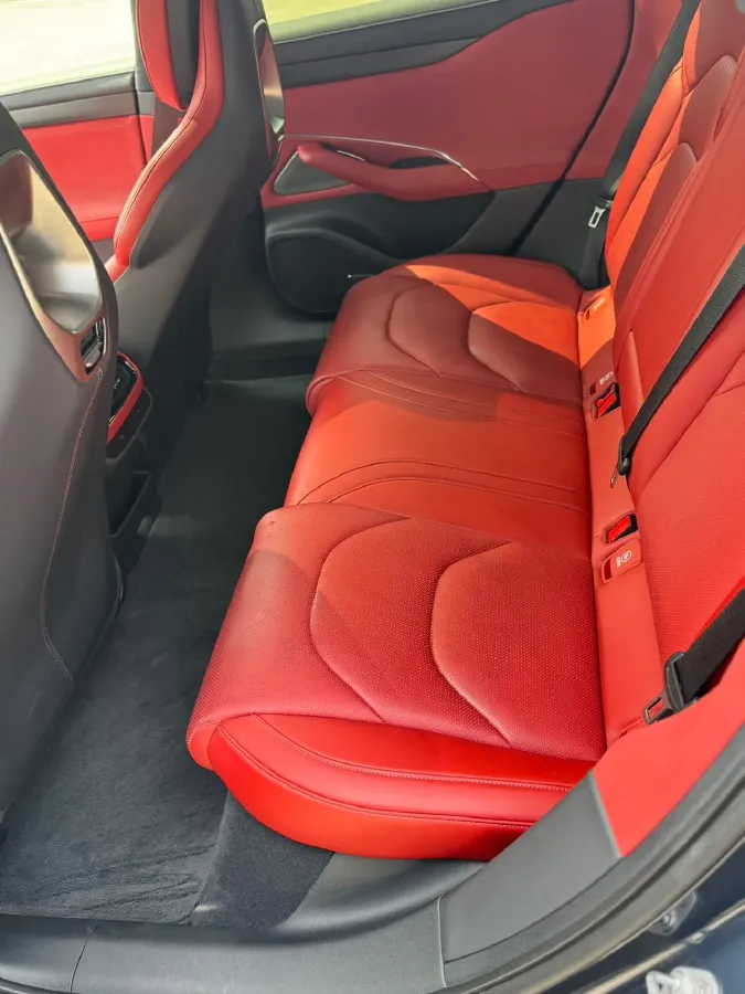 2024 MI SU7 BEV 101KWH,autocango,china used car exporter,china ev exporter,chinese used car exporter,chinese used ev exporter