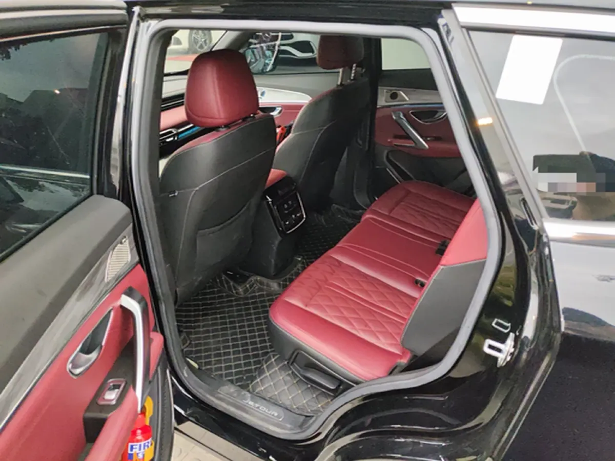 2023 Jetour X70 Plus 1.6T 197HP L4 7DCT,autocango,china used car exporter,china ev exporter,chinese used car exporter,chinese used ev exporter