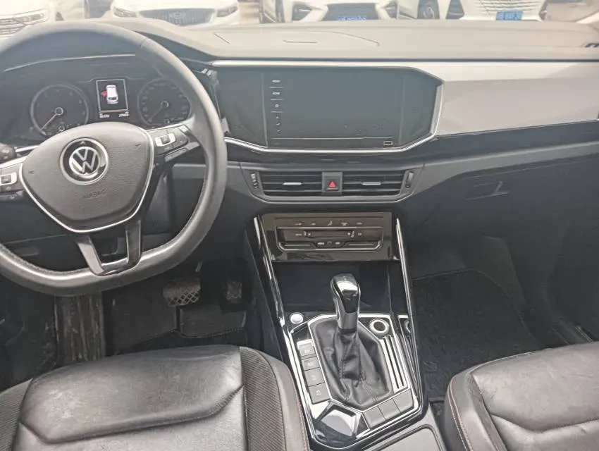 2020 Volkswagen Tayron 2.0T 186HP L4 7DCT,autocango,china used car exporter,china ev exporter,chinese used car exporter,chinese used ev exporter