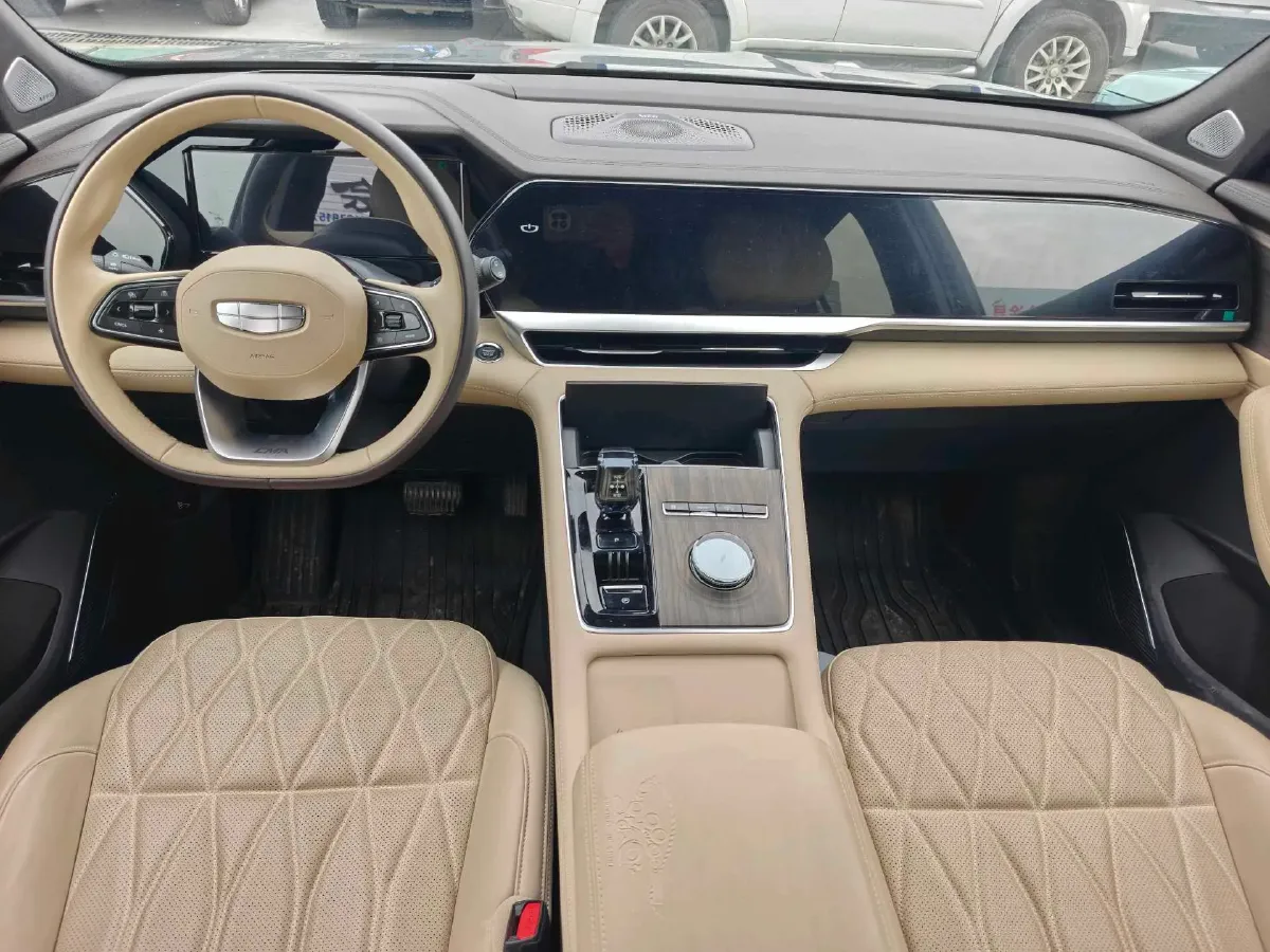 2025 Geely Monjaro 2.0T 238HP L4 8AT,autocango,china used car exporter,china ev exporter,chinese used car exporter,chinese used ev exporter