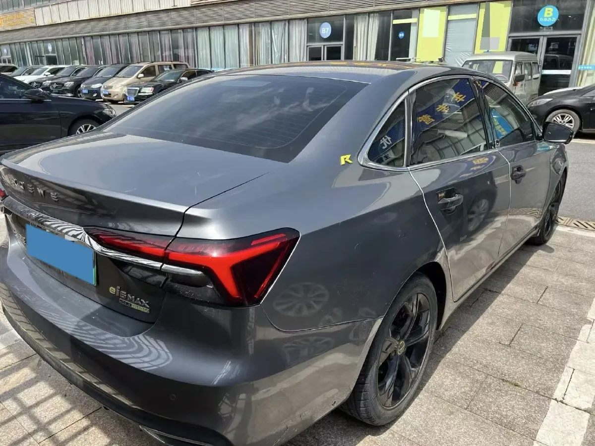 2019 Roewe i6 1.5T 169HP L4 AMT PHEV 9.1KWH,autocango,china used car exporter,china ev exporter,chinese used car exporter,chinese used ev exporter