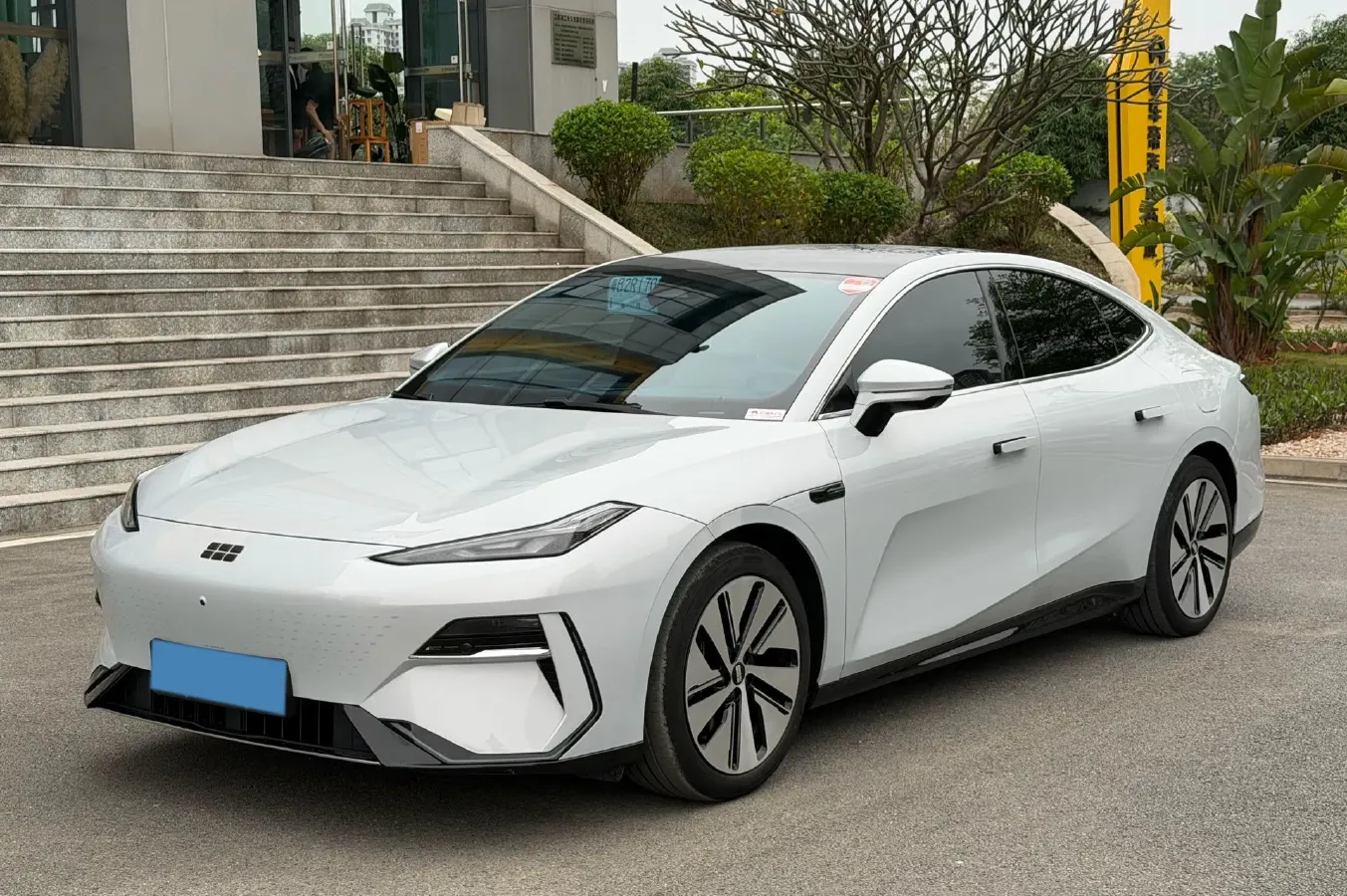 2024 Geely Galaxy E8 BEV 76KWH,autocango,china used car exporter,china ev exporter,chinese used car exporter,chinese used ev exporter