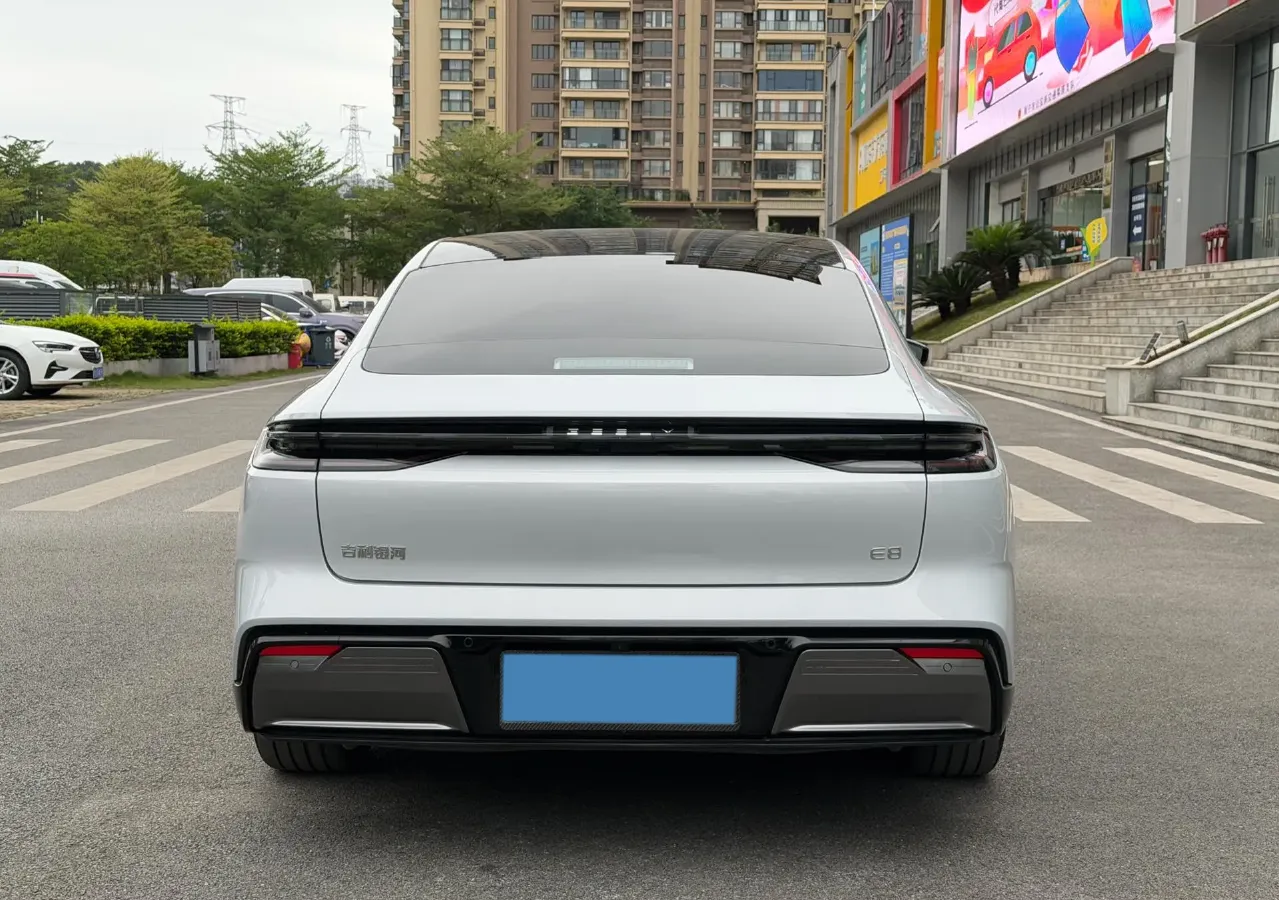 2024 Geely Galaxy E8 BEV 76KWH,autocango,china used car exporter,china ev exporter,chinese used car exporter,chinese used ev exporter