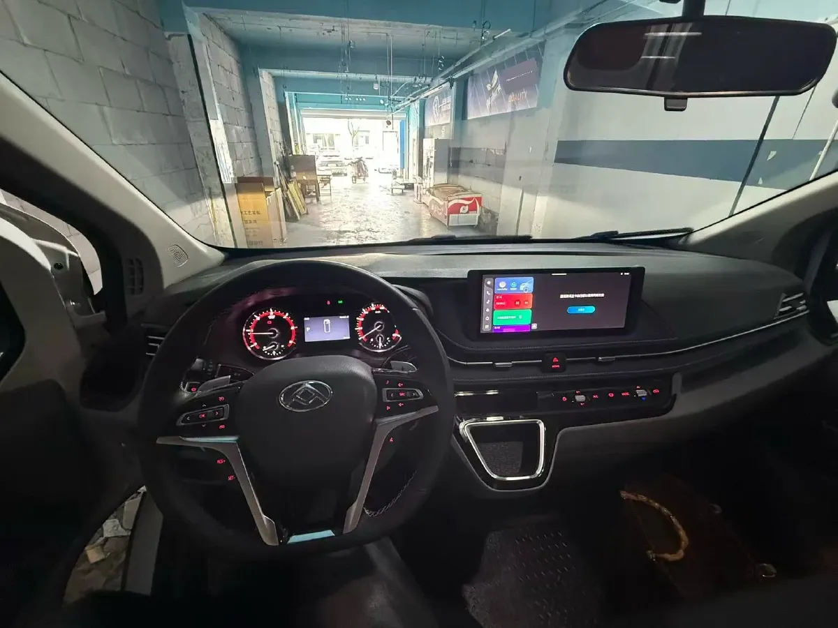 2023 MAXUS XinTu V70 2.0T 150HP L4 9AT,autocango,china used car exporter,china ev exporter,chinese used car exporter,chinese used ev exporter