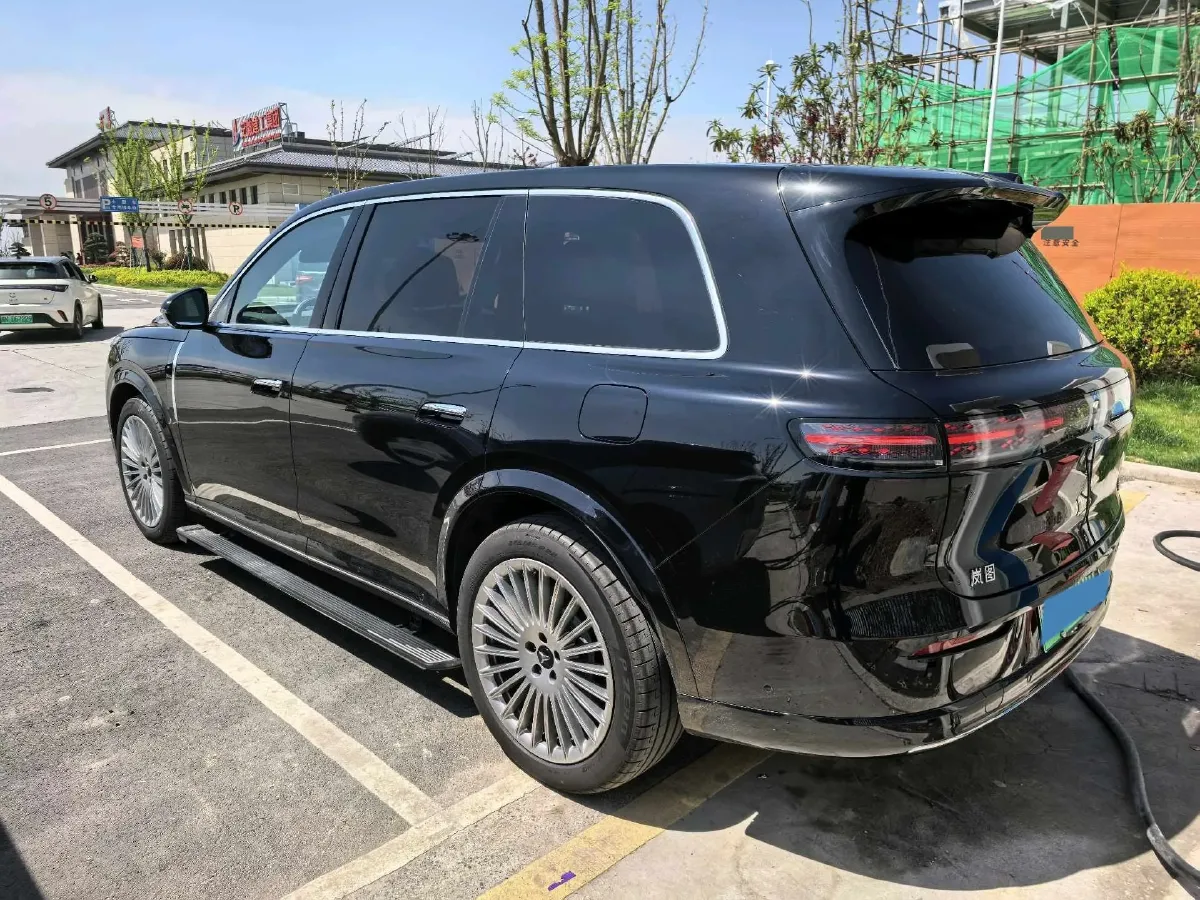 2026 Voyah 9L 1.5T 150HP L4 PHEV,autocango,china used car exporter,china ev exporter,chinese used car exporter,chinese used ev exporter