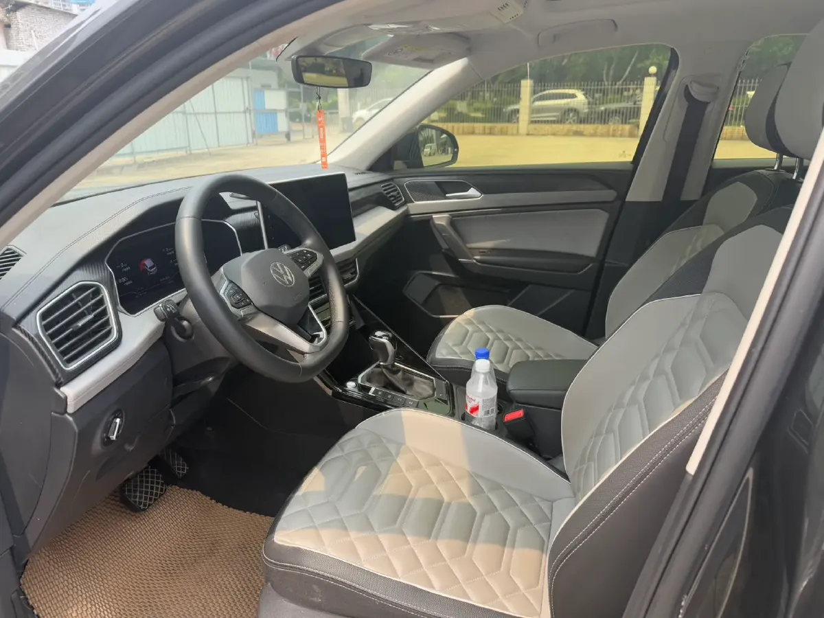 2023 Volkswagen Tayron 2.0T 186HP L4 7DCT,autocango,china used car exporter,china ev exporter,chinese used car exporter,chinese used ev exporter