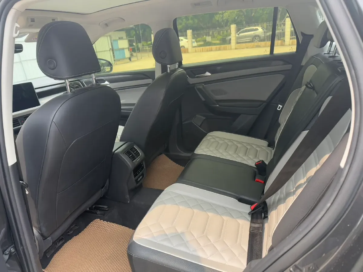 2023 Volkswagen Tayron 2.0T 186HP L4 7DCT,autocango,china used car exporter,china ev exporter,chinese used car exporter,chinese used ev exporter