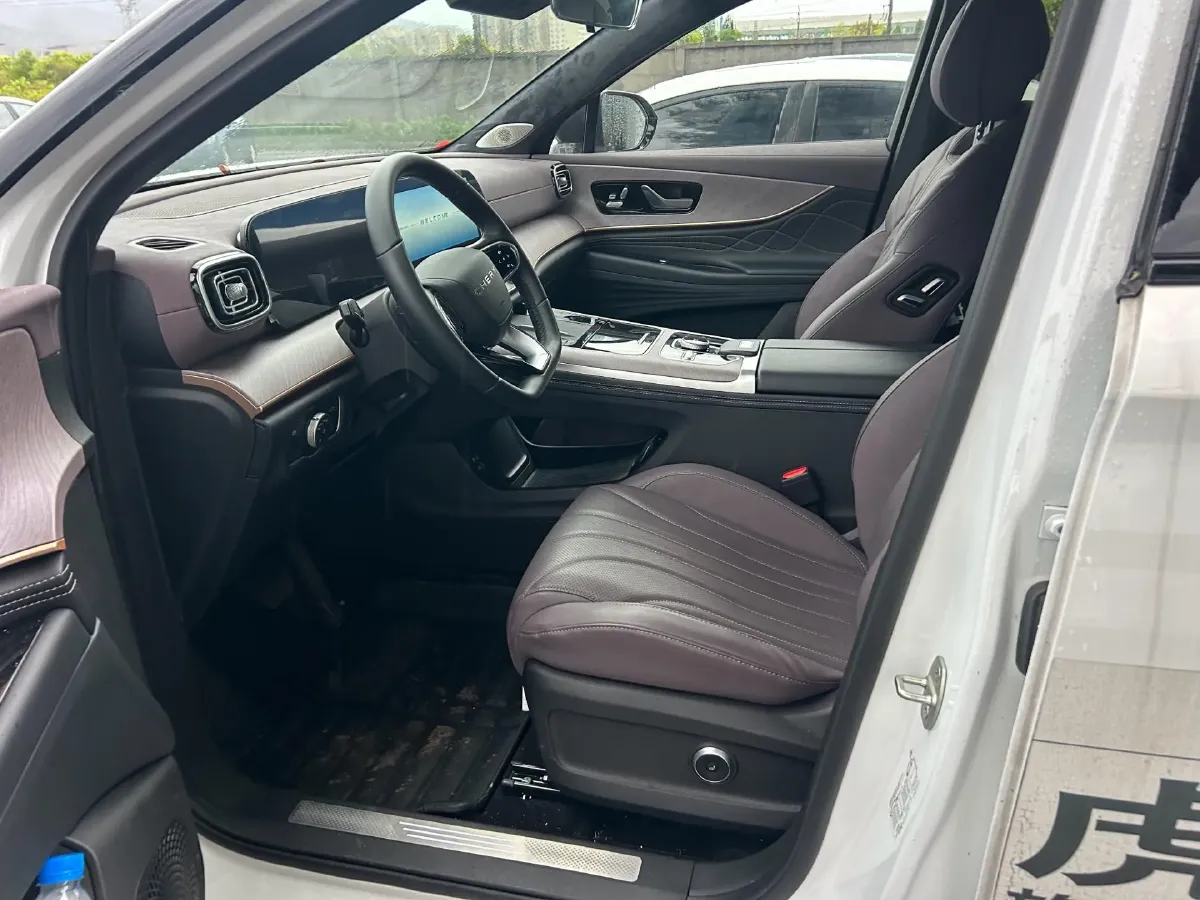 2025 Chery Tiggo 9 2.0T 261HP L4 8AT,autocango,china used car exporter,china ev exporter,chinese used car exporter,chinese used ev exporter