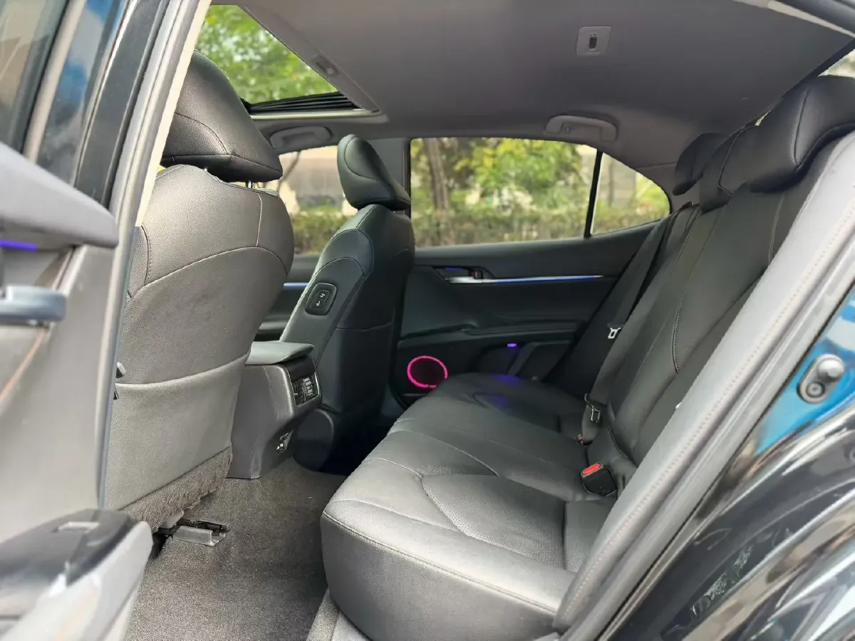 2021 Toyota Camry 2.0L 178HP L4 CVT,autocango,china used car exporter,china ev exporter,chinese used car exporter,chinese used ev exporter