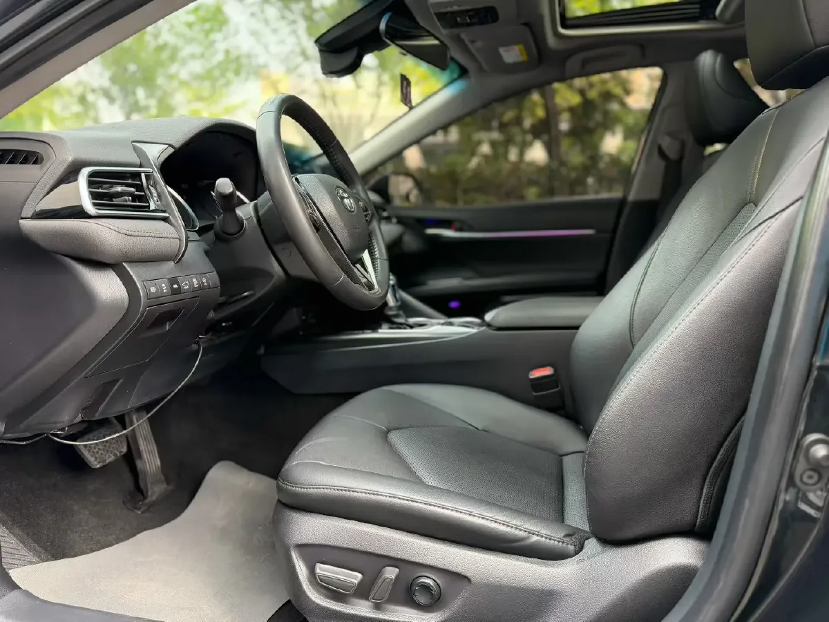 2021 Toyota Camry 2.0L 178HP L4 CVT,autocango,china used car exporter,china ev exporter,chinese used car exporter,chinese used ev exporter