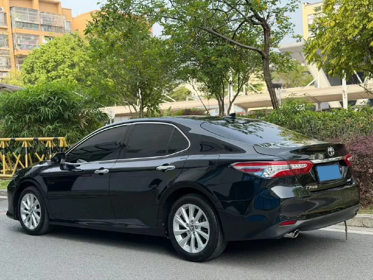 2021 Toyota Camry 2.0L 178HP L4 CVT,autocango,china used car exporter,china ev exporter,chinese used car exporter,chinese used ev exporter