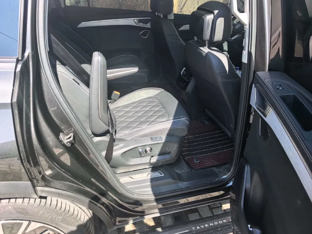 2024 Volkswagen Talagon 2.0T 220HP L4 7DCT,autocango,china used car exporter,china ev exporter,chinese used car exporter,chinese used ev exporter