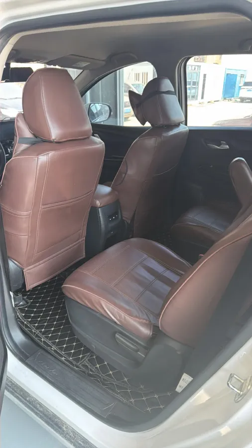 2019 BaoJun 730 1.5L 105HP L4 6MT,autocango,china used car exporter,china ev exporter,chinese used car exporter,chinese used ev exporter