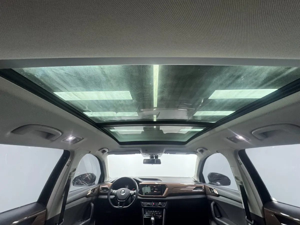 2021 Volkswagen Tharu 1.4T 150HP L4 7DCT,autocango,china used car exporter,china ev exporter,chinese used car exporter,chinese used ev exporter