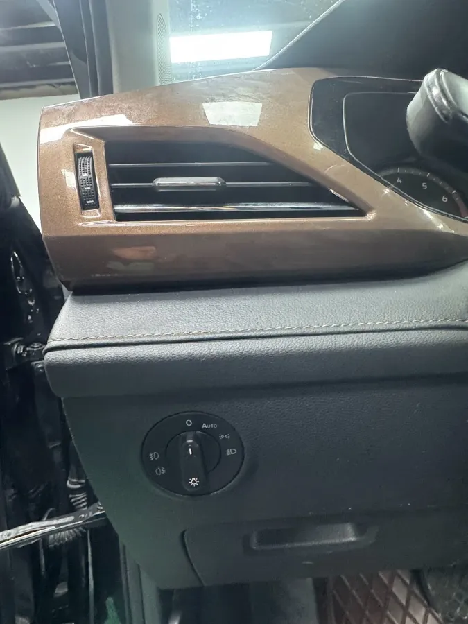 2021 Volkswagen Tharu 1.4T 150HP L4 7DCT,autocango,china used car exporter,china ev exporter,chinese used car exporter,chinese used ev exporter