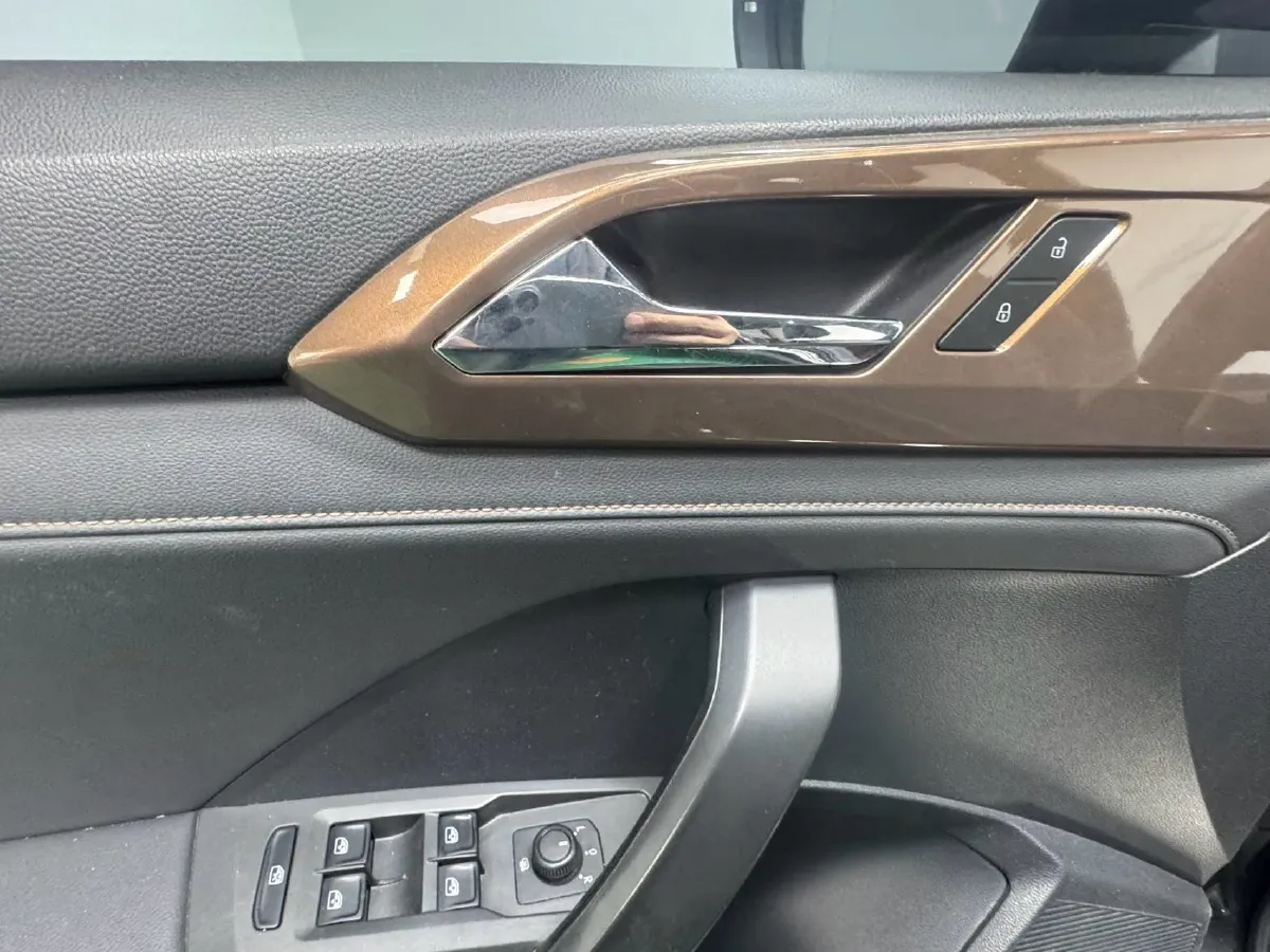 2021 Volkswagen Tharu 1.4T 150HP L4 7DCT,autocango,china used car exporter,china ev exporter,chinese used car exporter,chinese used ev exporter