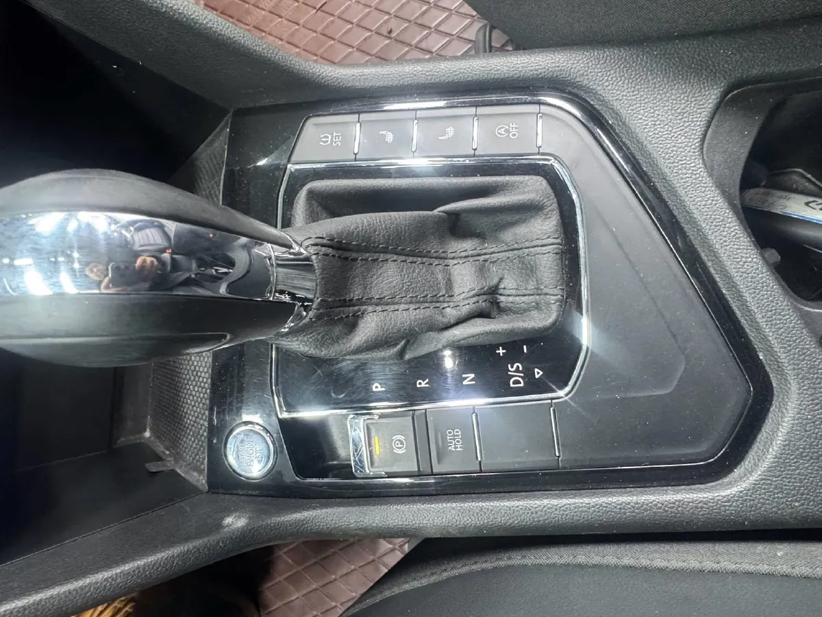 2021 Volkswagen Tharu 1.4T 150HP L4 7DCT,autocango,china used car exporter,china ev exporter,chinese used car exporter,chinese used ev exporter