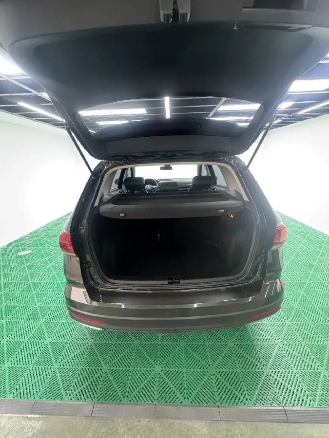 2021 Volkswagen Tharu 1.4T 150HP L4 7DCT,autocango,china used car exporter,china ev exporter,chinese used car exporter,chinese used ev exporter