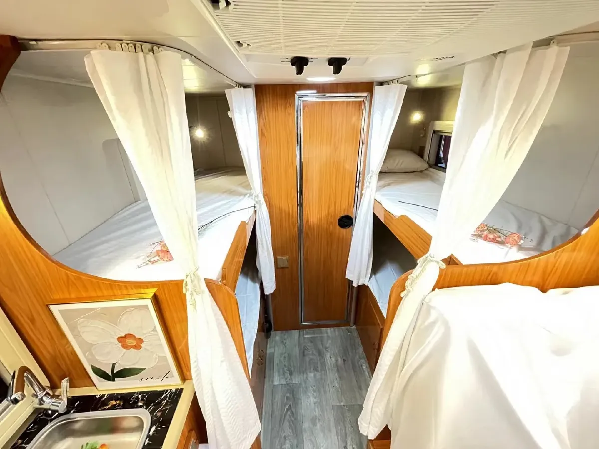 2019 Mercedes-Benz C Class 2.0T 258HP L4 9AT,autocango,china used car exporter,china ev exporter,chinese used car exporter,chinese used ev exporter