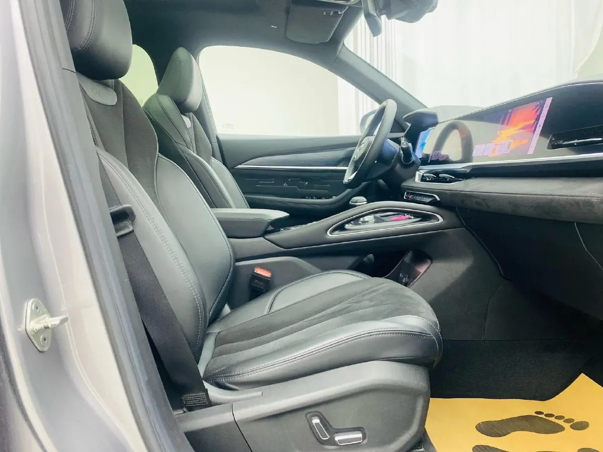 2024 Geely Monjaro 2.0T 238HP L4 8AT,autocango,china used car exporter,china ev exporter,chinese used car exporter,chinese used ev exporter