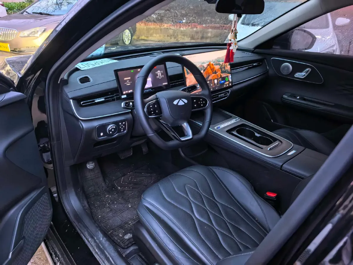 2025 Fulwin FulwinA8L 1.5T 156HP L4 1DHT PHEV 18.67KWH,autocango,china used car exporter,china ev exporter,chinese used car exporter,chinese used ev exporter