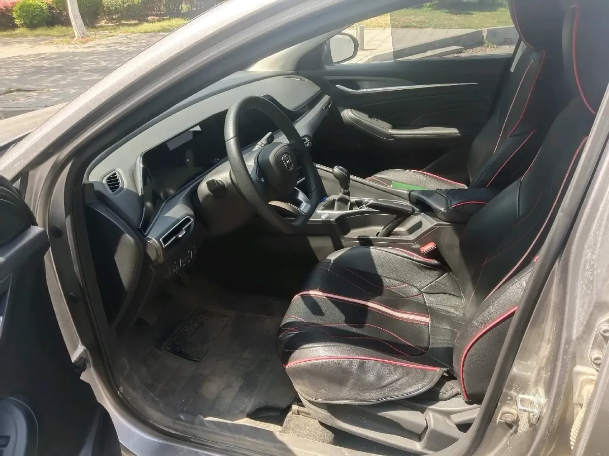 2020 ChangAn Eado 1.6L 128HP L4 5MT,autocango,china used car exporter,china ev exporter,chinese used car exporter,chinese used ev exporter