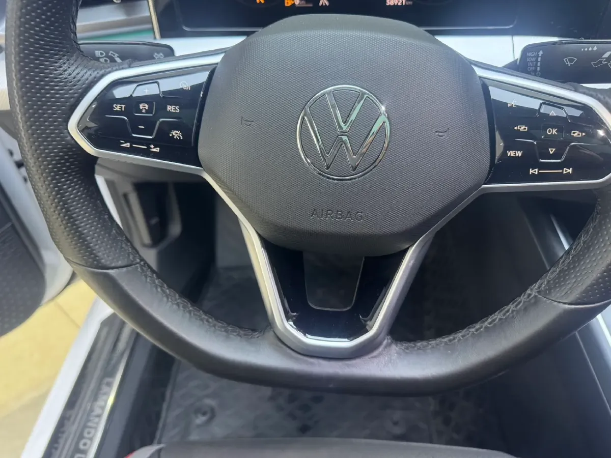 2023 Volkswagen Lamando 1.4T 150HP L4 7DCT,autocango,china used car exporter,china ev exporter,chinese used car exporter,chinese used ev exporter