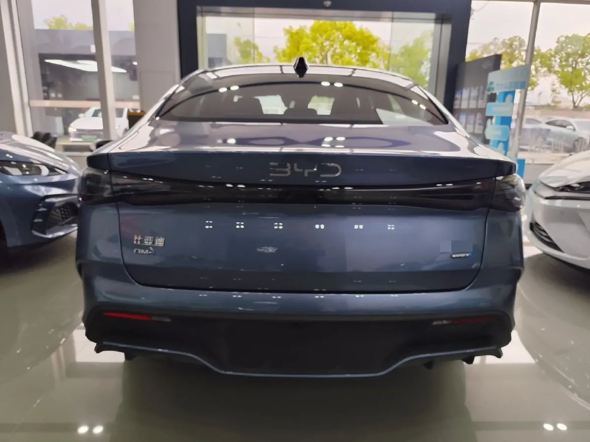 2025 BYD Seal 06 1.5L 101HP L4 E-CVT PHEV 15.87KWH,autocango,china used car exporter,china ev exporter,chinese used car exporter,chinese used ev exporter