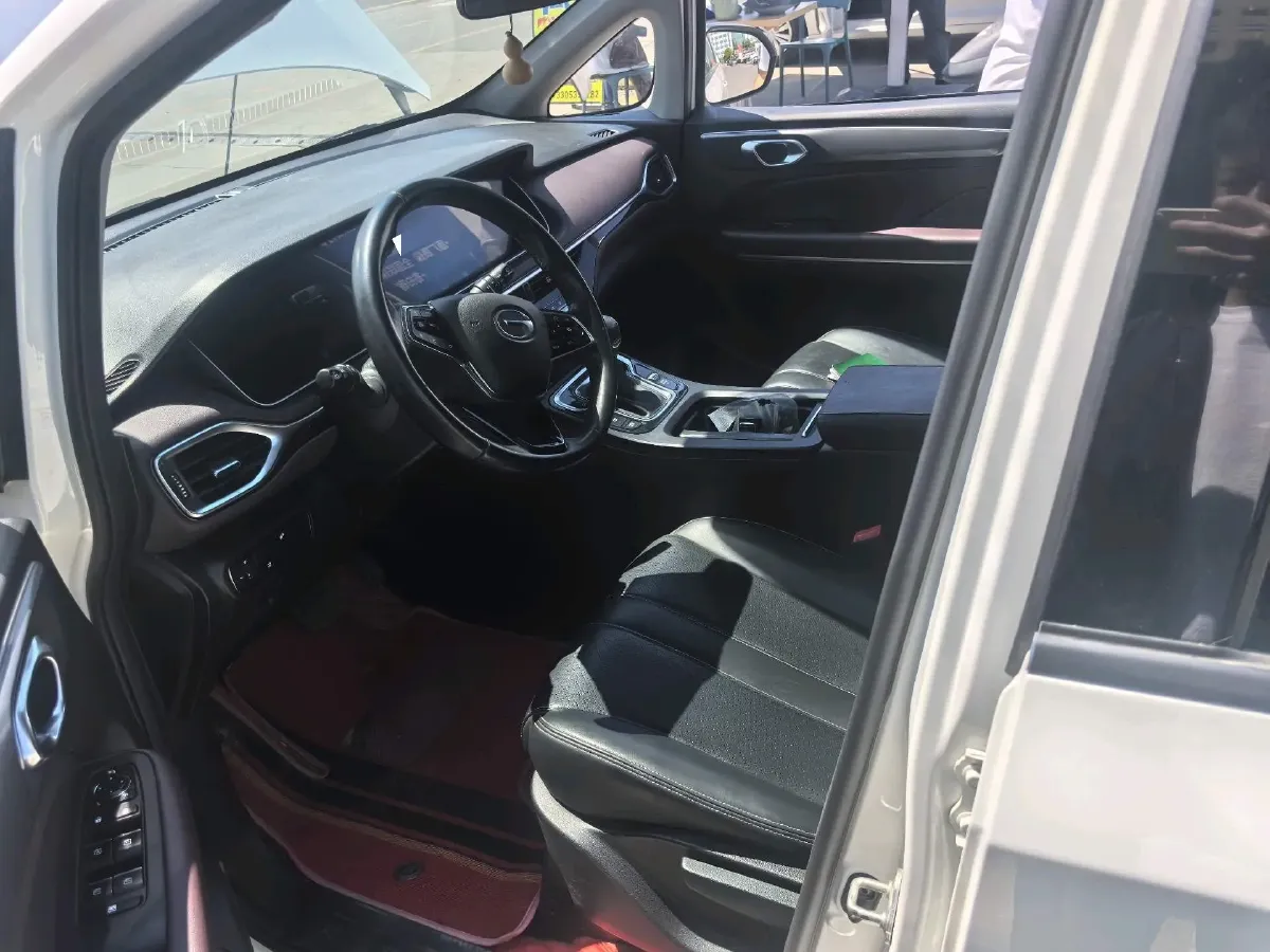 2021 GAC Trumpchi M6 1.5T 169HP L4 7DCT,autocango,china used car exporter,china ev exporter,chinese used car exporter,chinese used ev exporter