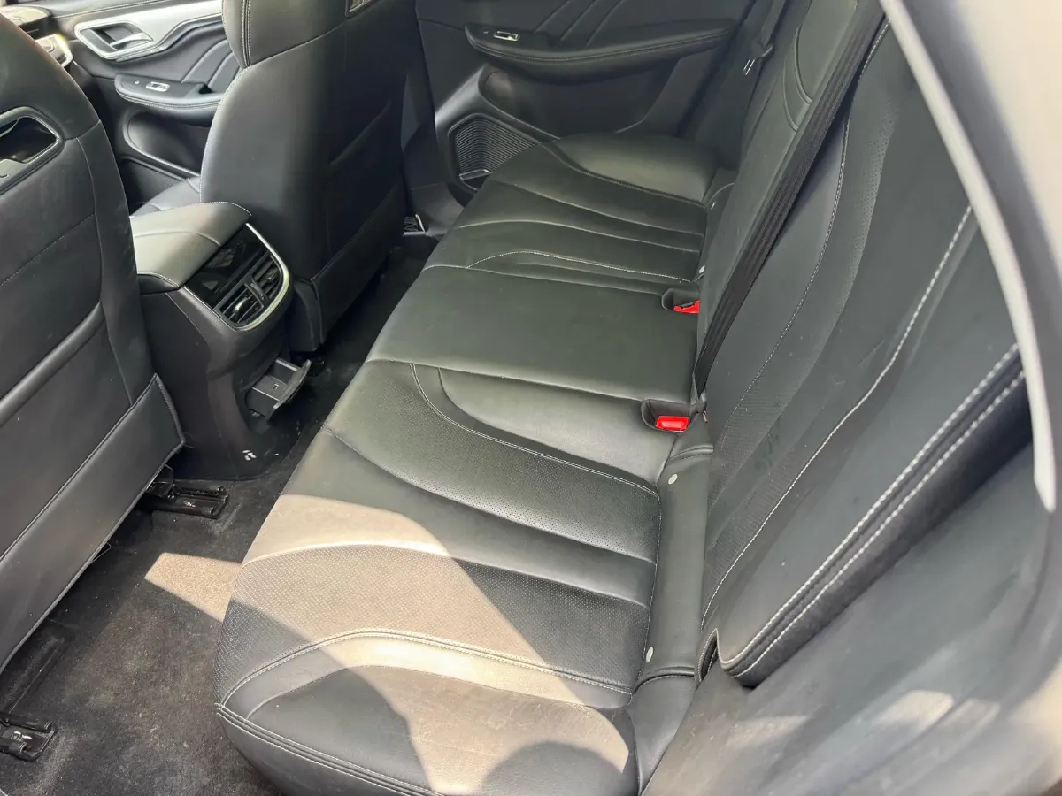 2018 Roewe MARVEL X BEV 52.5KWH,autocango,china used car exporter,china ev exporter,chinese used car exporter,chinese used ev exporter