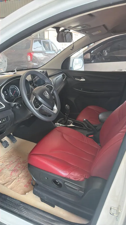 2019 BaoJun 730 1.5L 112HP L4 6MT,autocango,china used car exporter,china ev exporter,chinese used car exporter,chinese used ev exporter