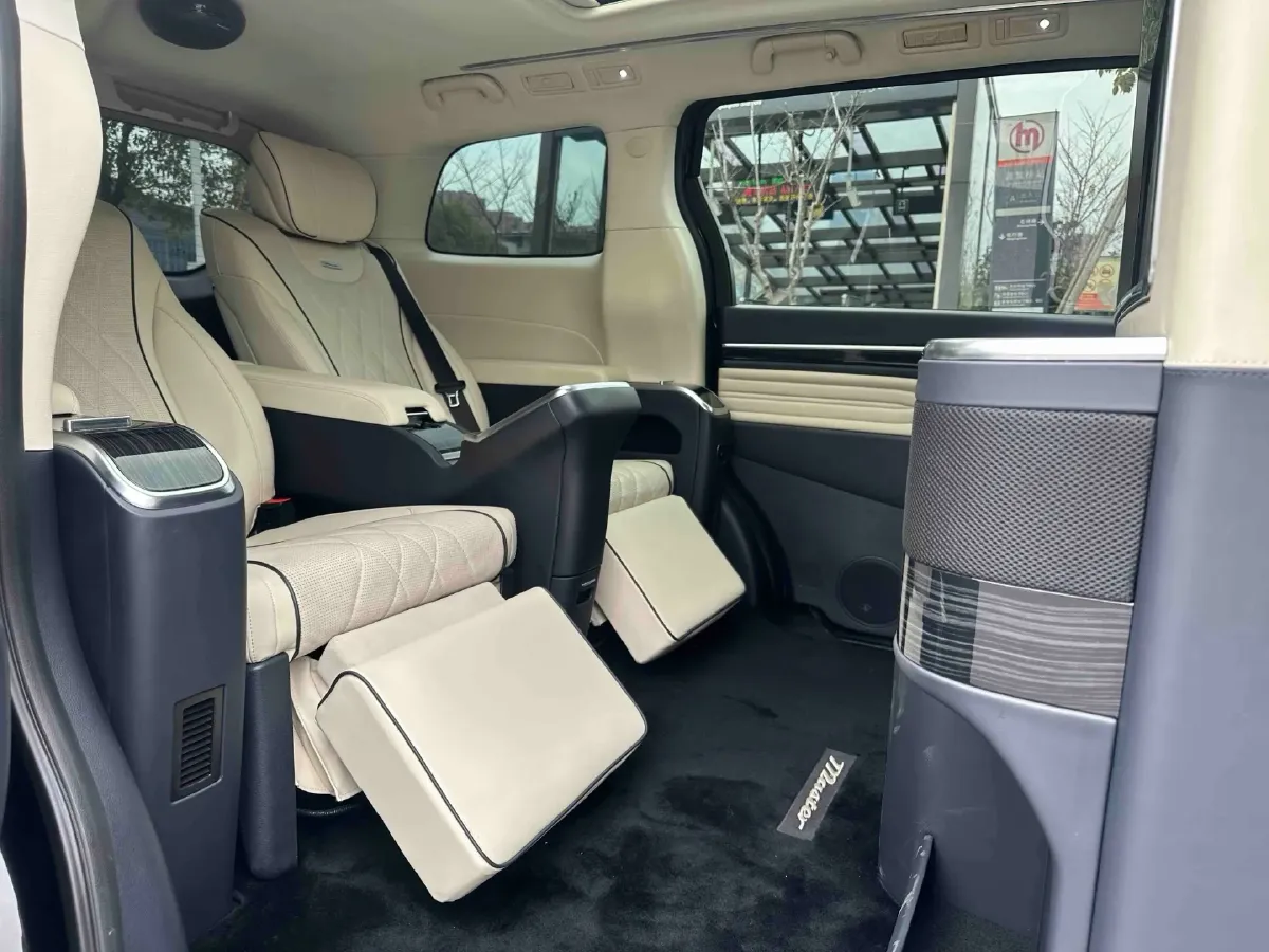 2021 GAC Trumpchi M8 2.0T 252HP L4 8AT,autocango,china used car exporter,china ev exporter,chinese used car exporter,chinese used ev exporter