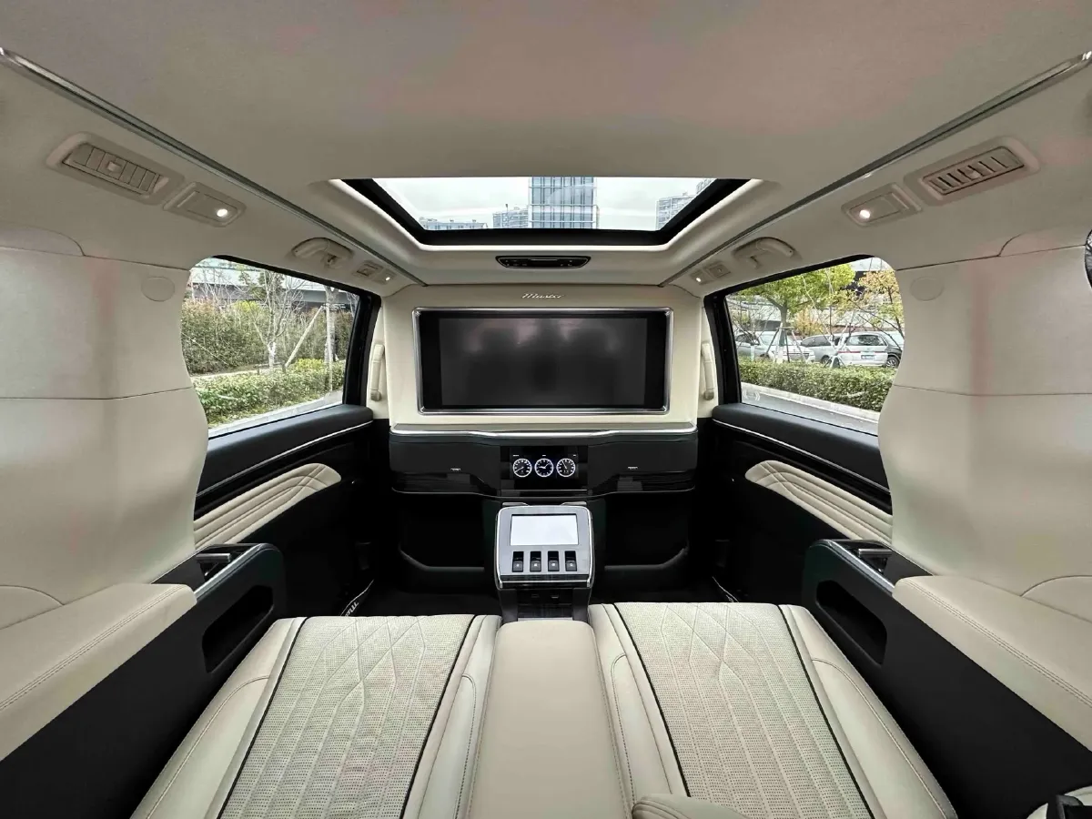 2021 GAC Trumpchi M8 2.0T 252HP L4 8AT,autocango,china used car exporter,china ev exporter,chinese used car exporter,chinese used ev exporter