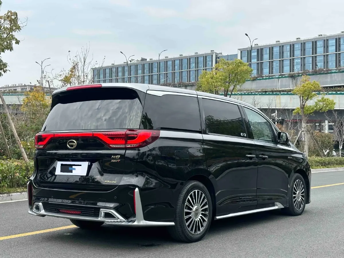 2021 GAC Trumpchi M8 2.0T 252HP L4 8AT,autocango,china used car exporter,china ev exporter,chinese used car exporter,chinese used ev exporter