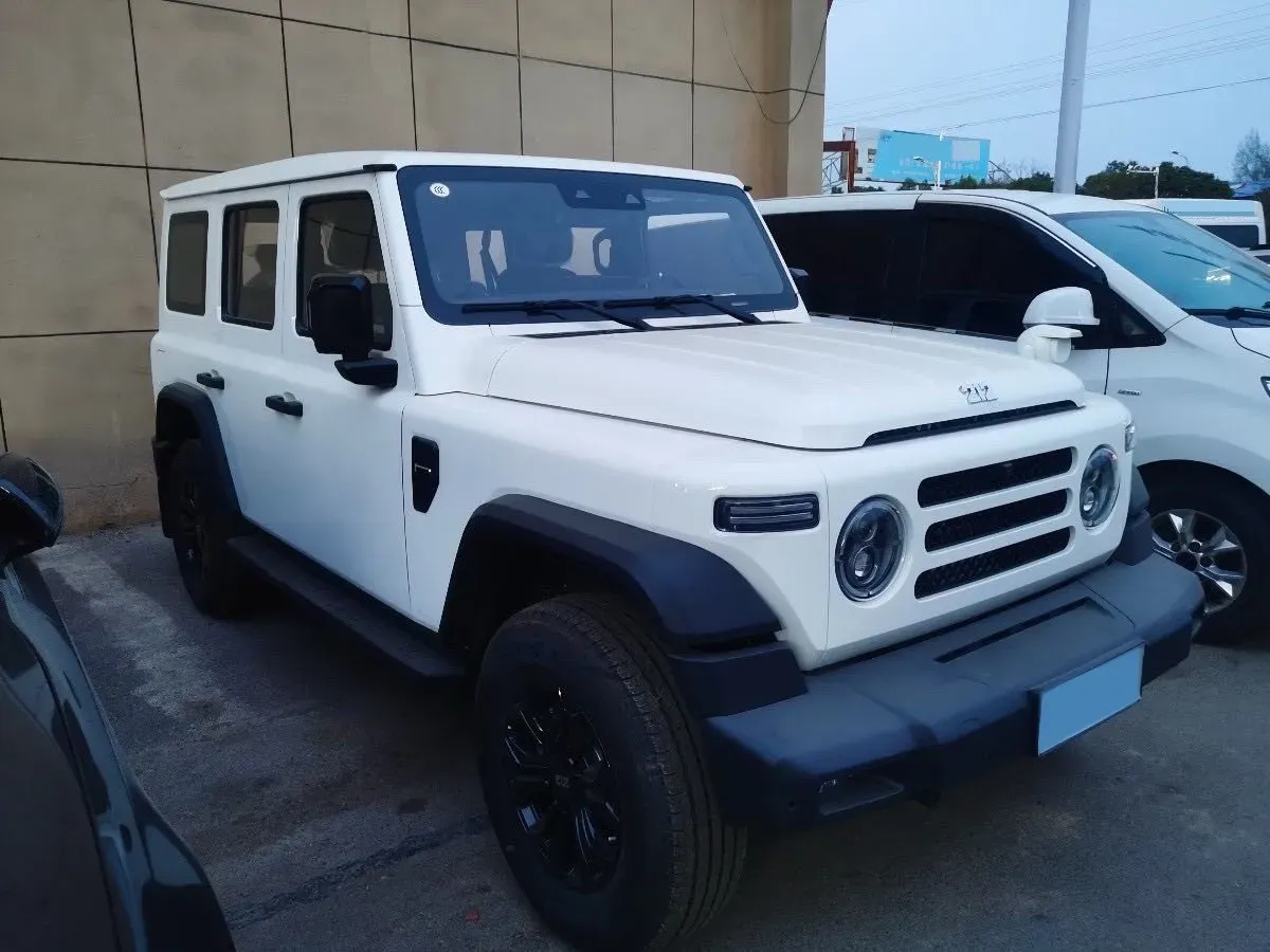 2025 212 212 T01 2.0T 170HP L4 8AT,autocango,china used car exporter,china ev exporter,chinese used car exporter,chinese used ev exporter