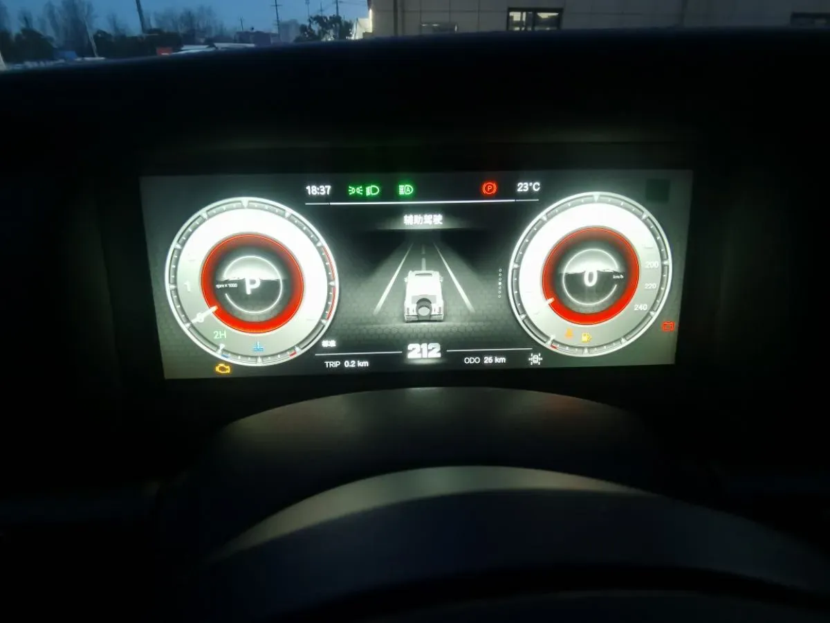 2025 212 212 T01 2.0T 170HP L4 8AT,autocango,china used car exporter,china ev exporter,chinese used car exporter,chinese used ev exporter