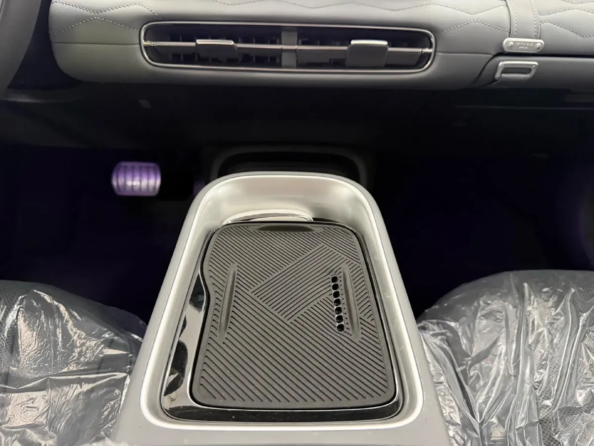 2024 DongFeng eπ 01 BEV 42.3KWH,autocango,china used car exporter,china ev exporter,chinese used car exporter,chinese used ev exporter