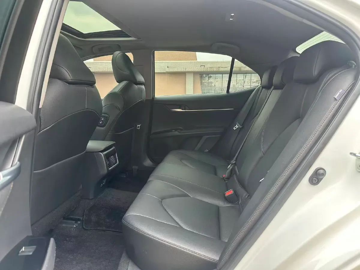 2021 Toyota Camry 2.0L 178HP L4 CVT,autocango,china used car exporter,china ev exporter,chinese used car exporter,chinese used ev exporter