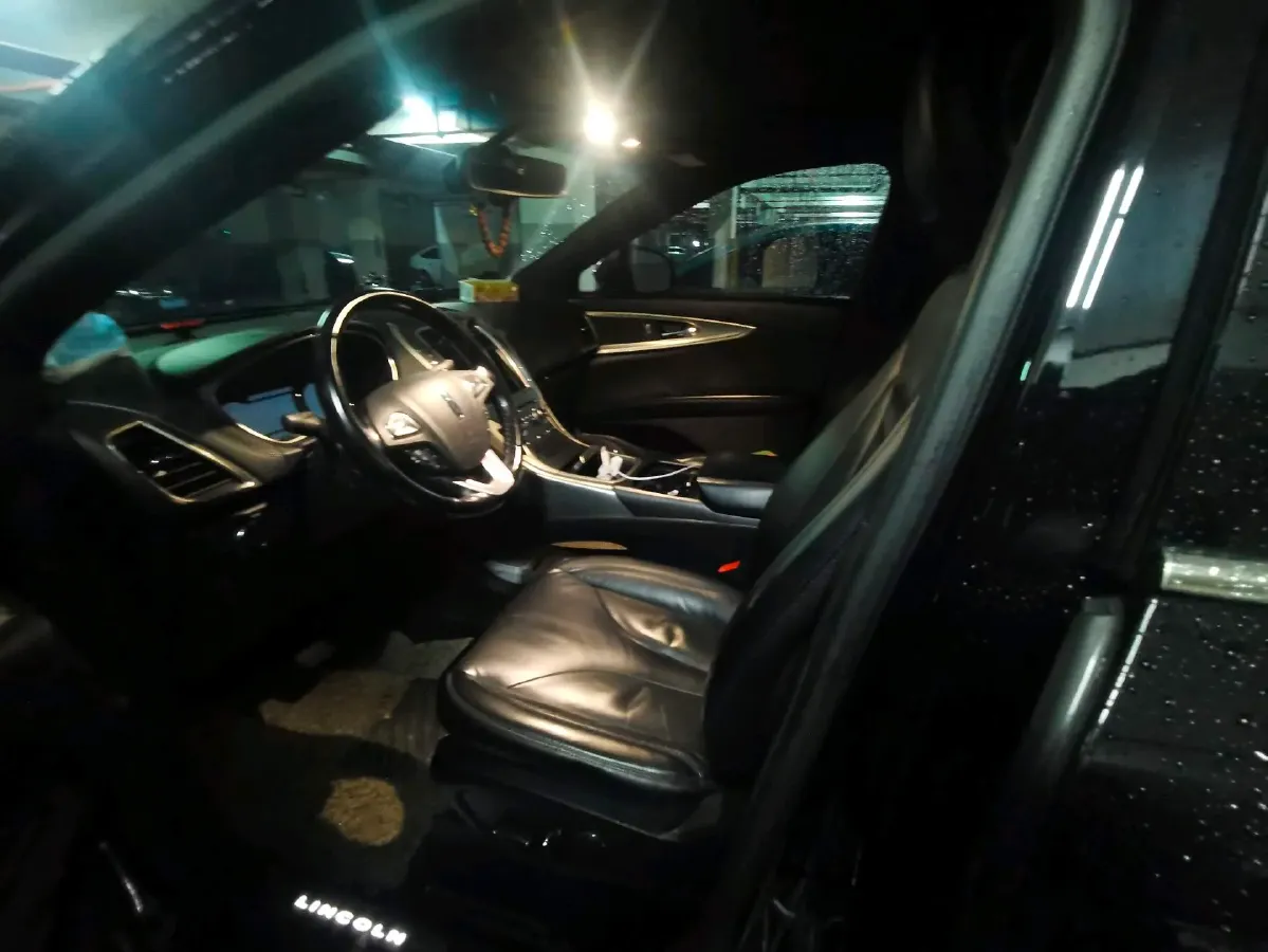 2017 Lincoln MKX 2.0T 253HP L4 6AT,autocango,china used car exporter,china ev exporter,chinese used car exporter,chinese used ev exporter