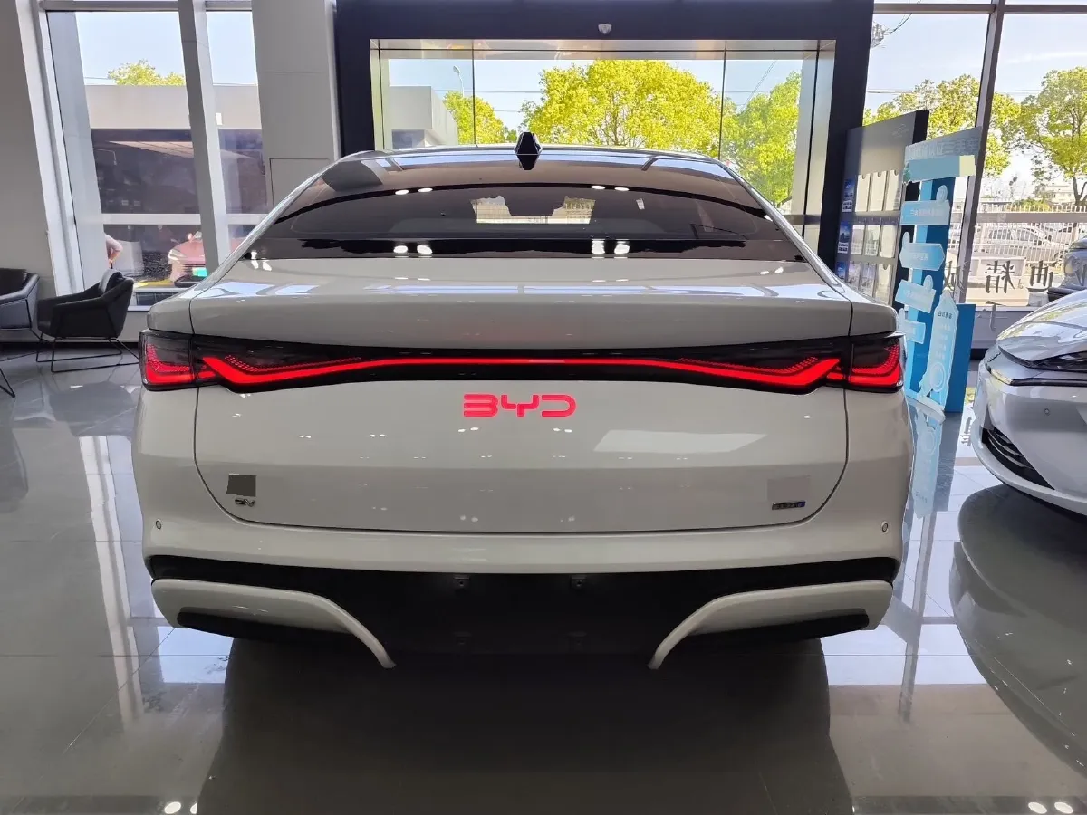 2025 BYD Seal06 BEV,autocango,china used car exporter,china ev exporter,chinese used car exporter,chinese used ev exporter