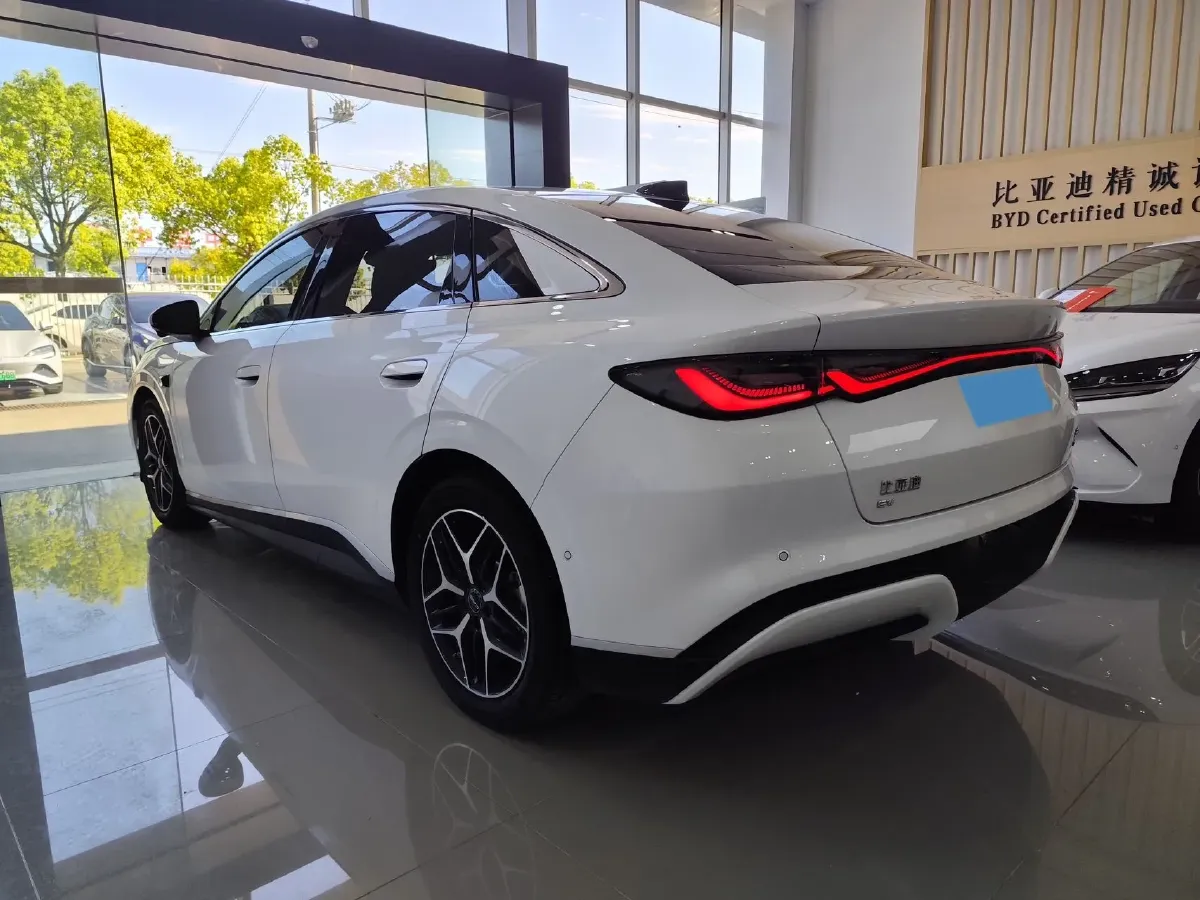 2025 BYD Seal06 BEV,autocango,china used car exporter,china ev exporter,chinese used car exporter,chinese used ev exporter