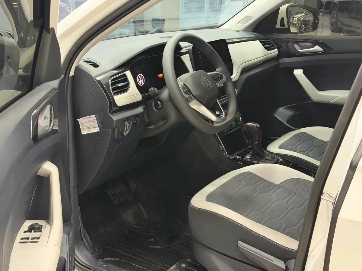 2025 Volkswagen Tharu 1.5L 110HP L4 6AT,autocango,china used car exporter,china ev exporter,chinese used car exporter,chinese used ev exporter