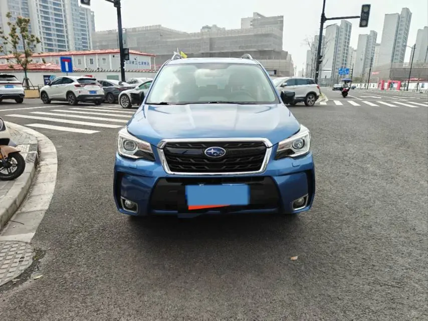 2018 BMW 1 Series 1.5T 136HP L3 8AT,autocango,china used car exporter,china ev exporter,chinese used car exporter,chinese used ev exporter